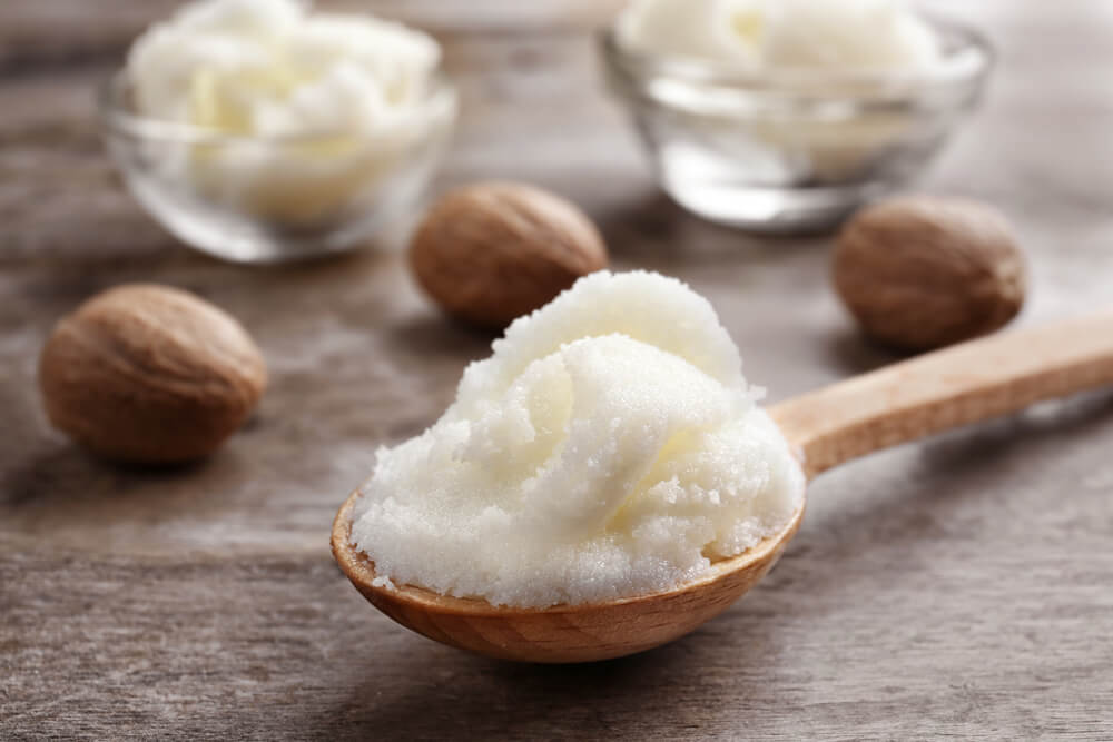 Tablespoon of shea butter