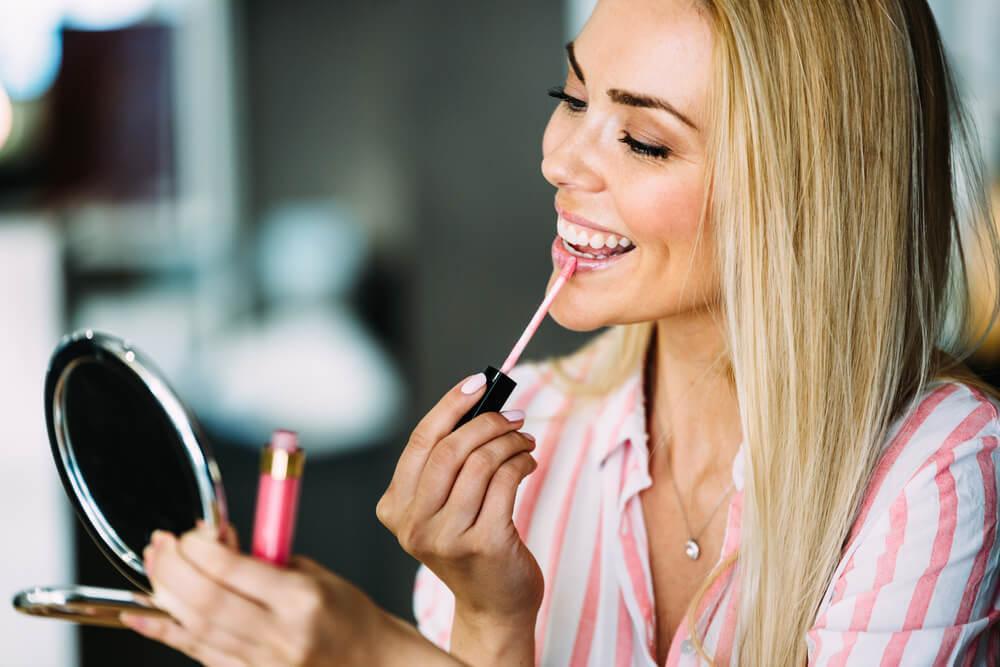 Here Are 10 of Instagram’s Best Makeup Tips