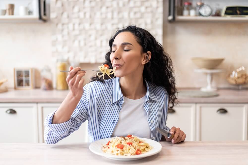 woman kitchen