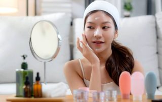 woman beauty hacks