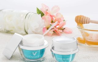 BEEHIVE HYDRALIFT MASK and silk cream