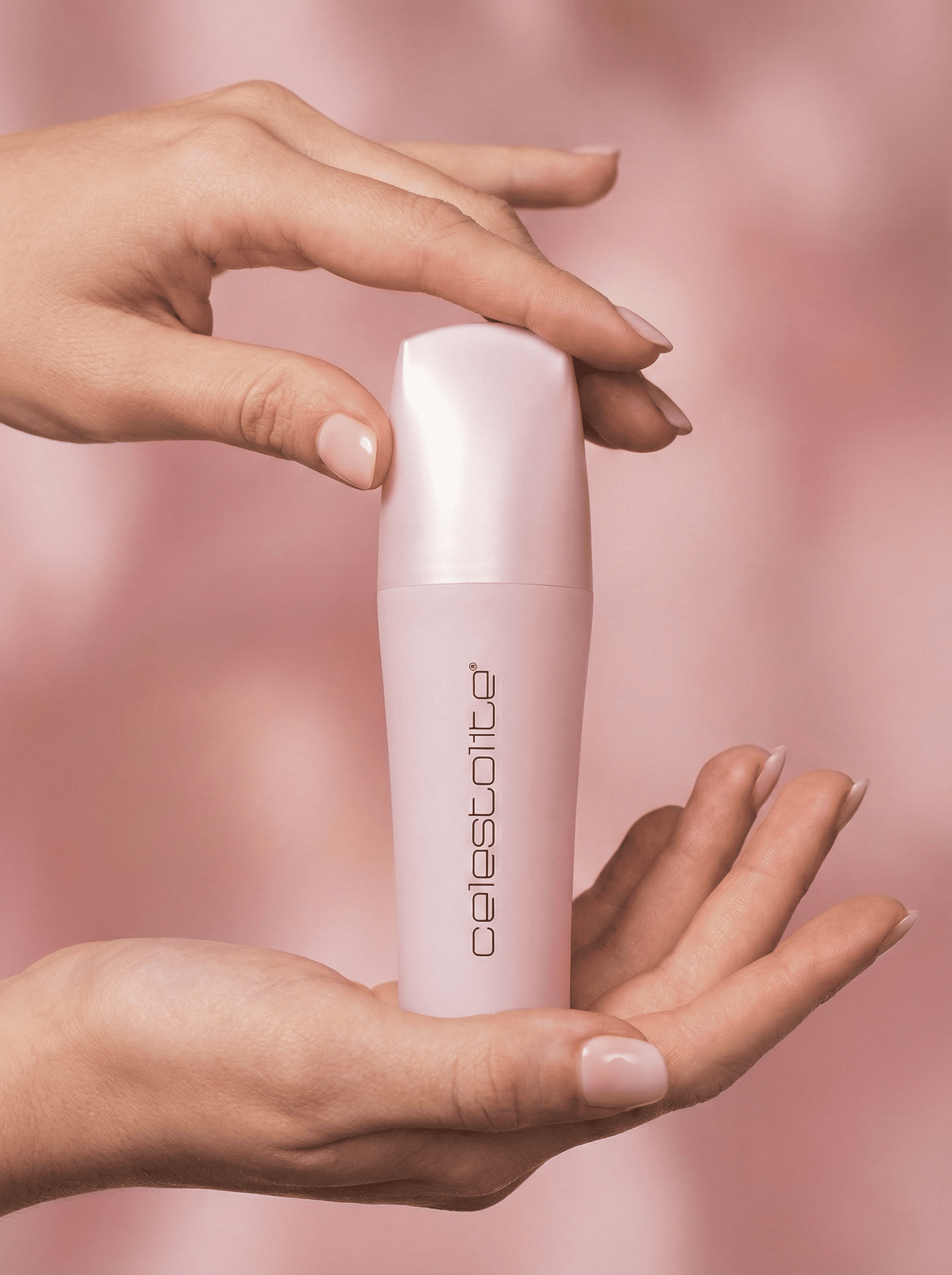 Holding the Celestolite eye serum